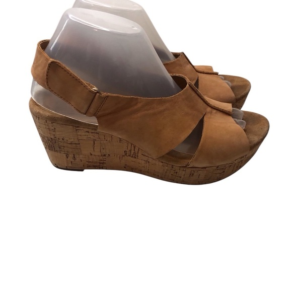 Clarks Artisan 9M Tan Cork Wedge Sandals Fabric 3.5 Inch Heel - Picture 1 of 7